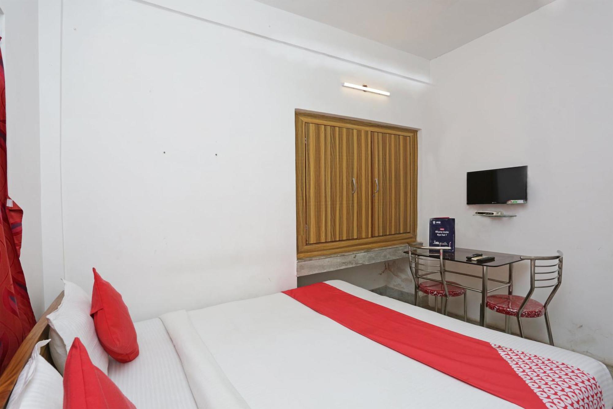 Hotel O New Silver Inn Kolkata Bagian luar foto