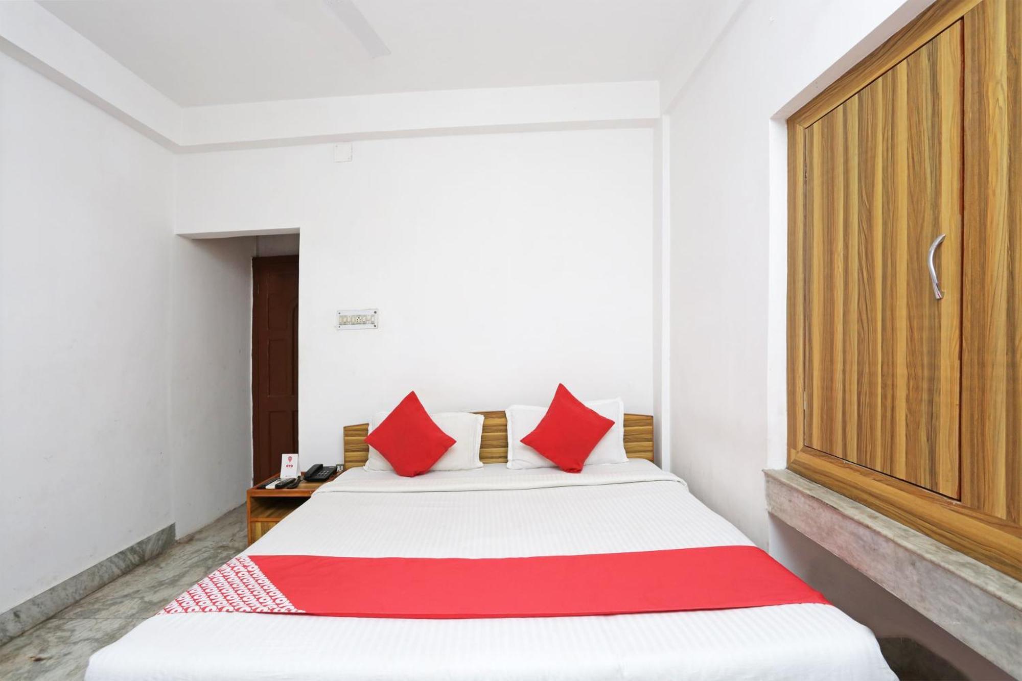 Hotel O New Silver Inn Kolkata Bagian luar foto